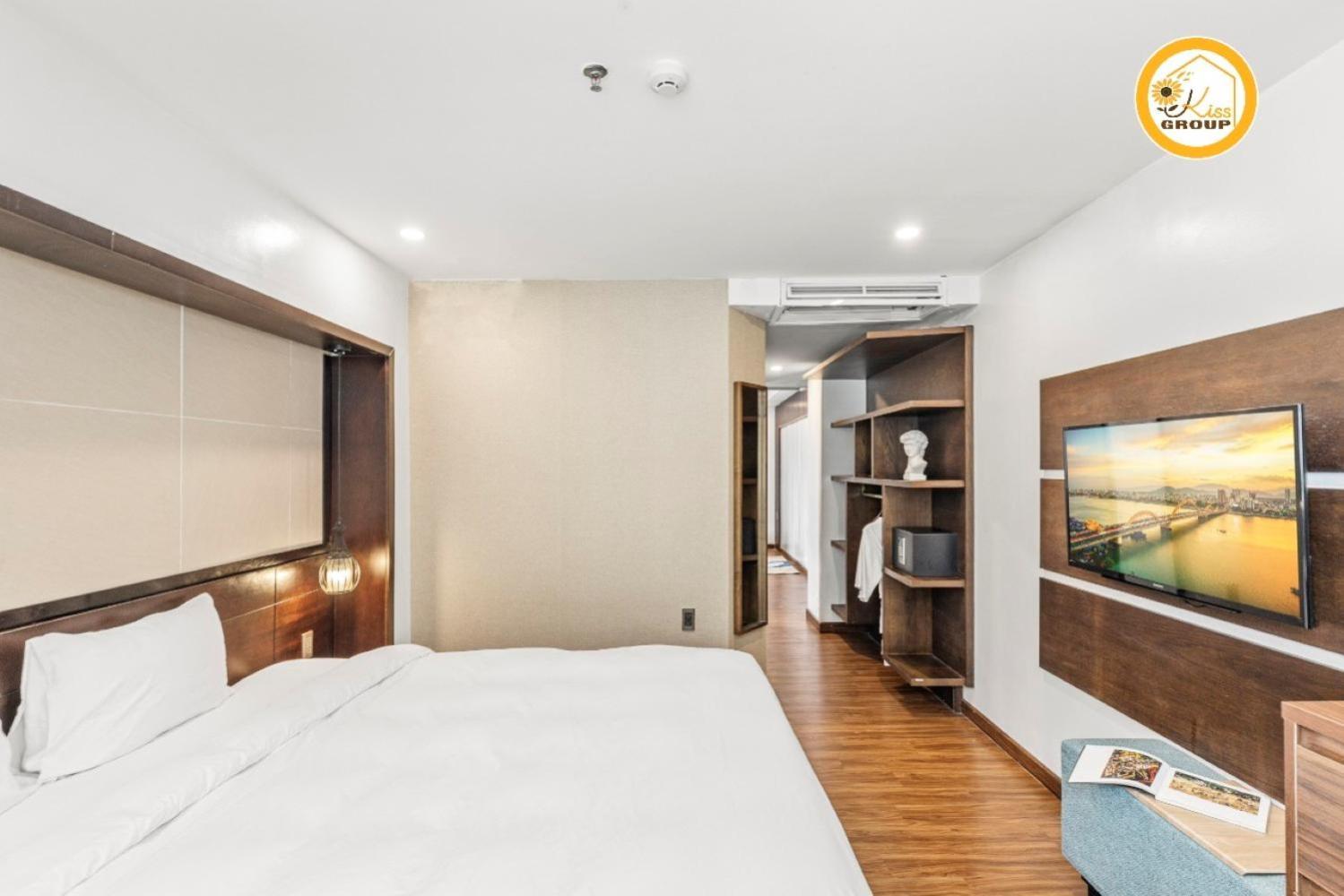 Tokyo Boutique Front Beach Hotel Danang Exterior photo