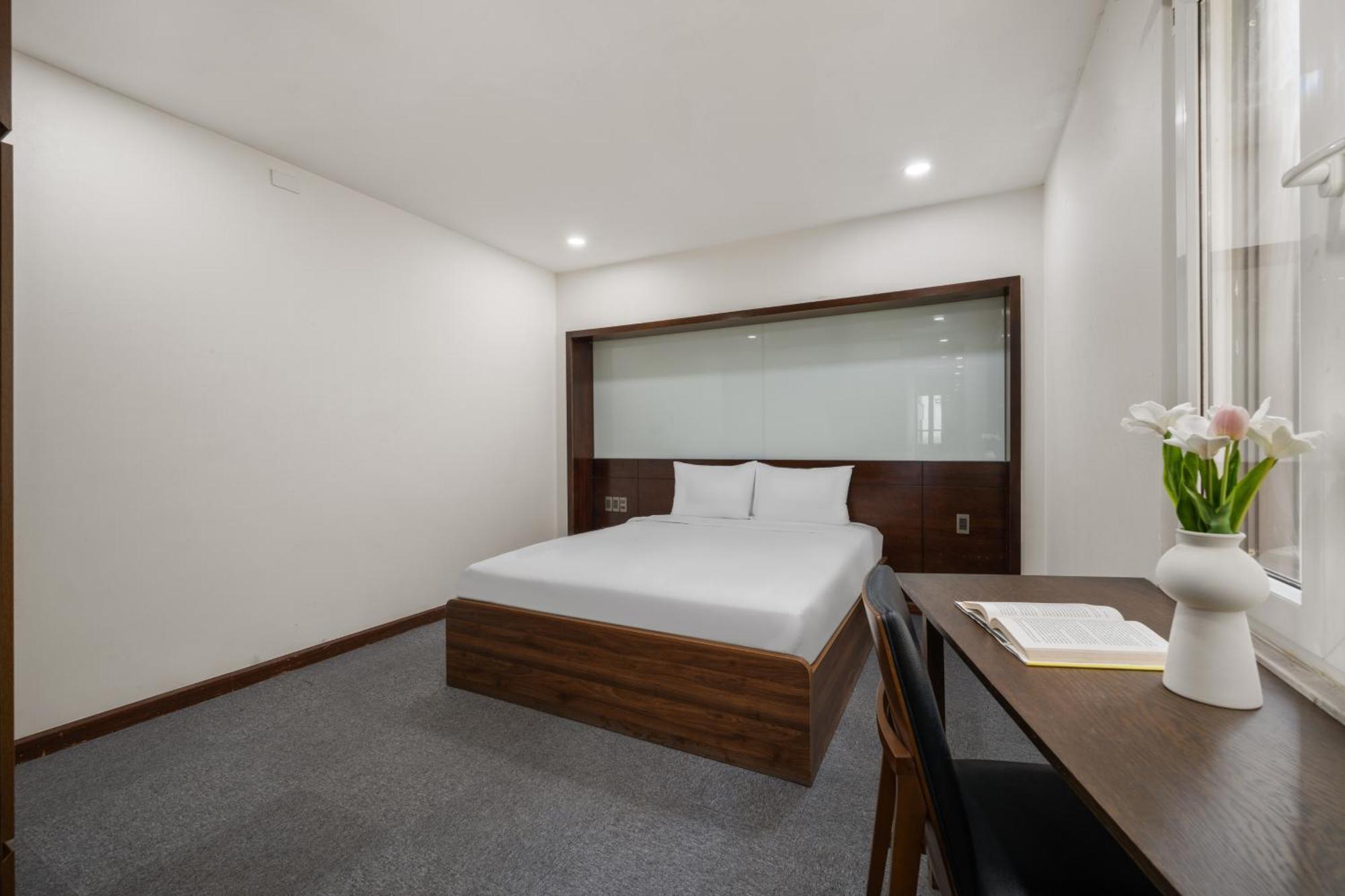 Tokyo Boutique Front Beach Hotel Danang Exterior photo